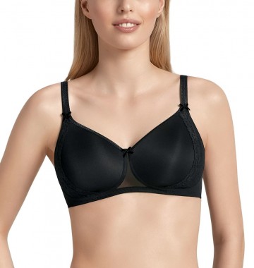 Bh anita 5618 zwart op model voorkant